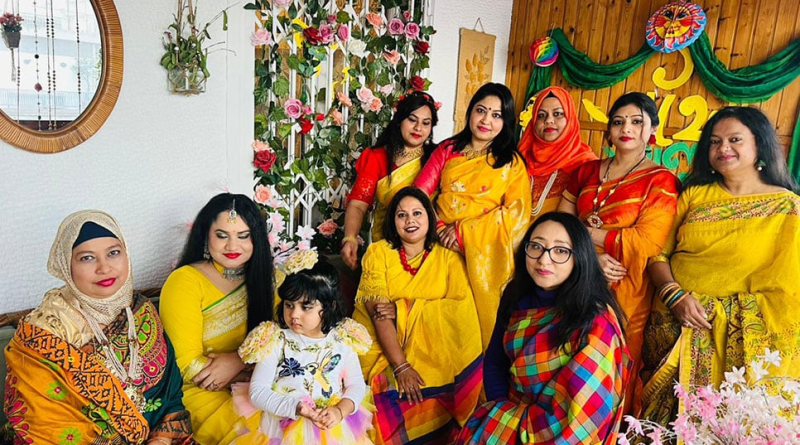 গ্রিসে ফাগুন উৎসবে